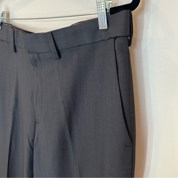 Men’s Haggar Premium Comfort Dress Pants, Charcoal, 38x30 - Picture 3 of 9